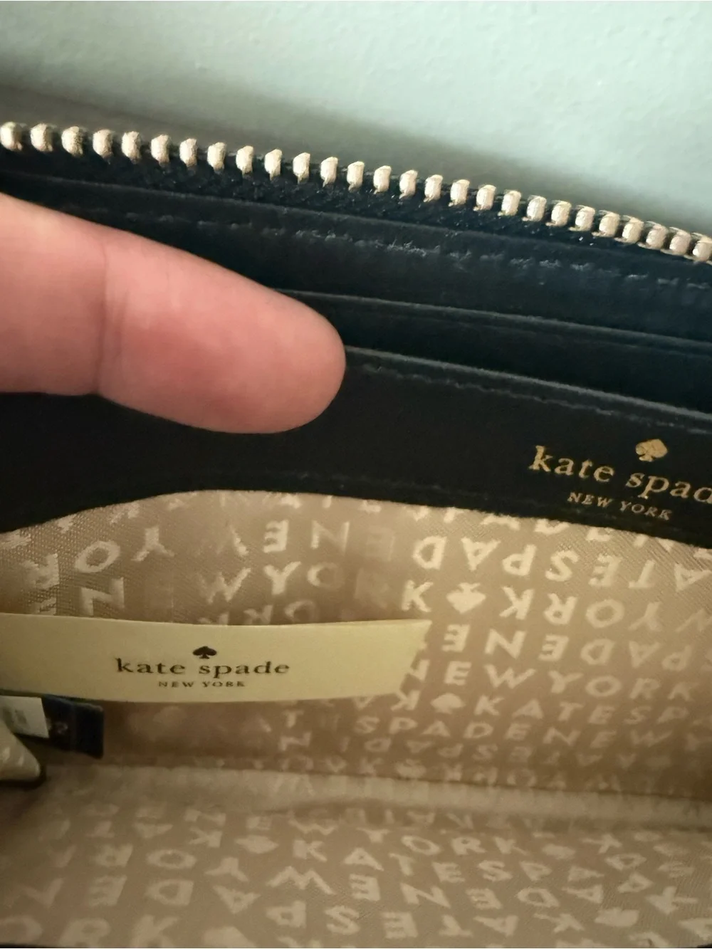 Kate Spade New York Neda Grove Street Printed Womens Zip Around Wallet